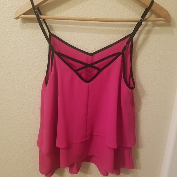 Lamour fuschia tank size M - Picture 2 of 3